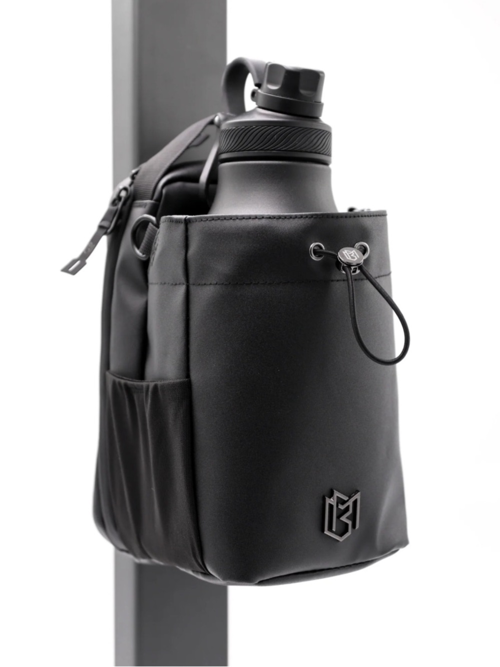 Magnetic Bag Compnay Magnetic 64 Bottle Black Bag and Strap NWOT